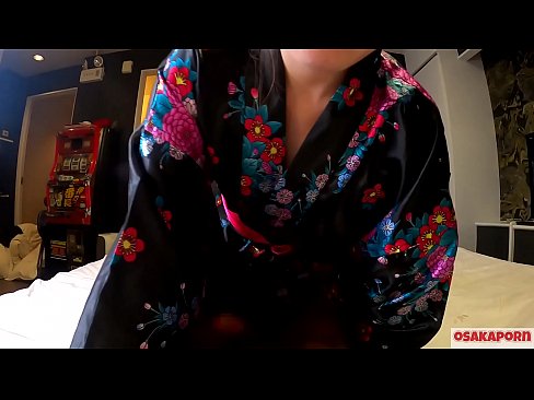 ❤️ Mladá cosplay dívka miluje sex až k orgasmu se squirtem v koníčku a výstřikem. Asijská dívka s chlupatou kundičkou a krásnými prsy v tradičním japonském kroji v amatérském videu předvádí masturbaci s mrdacími hračkami. Sakura 3 OSAKAPORN. Porno u nás